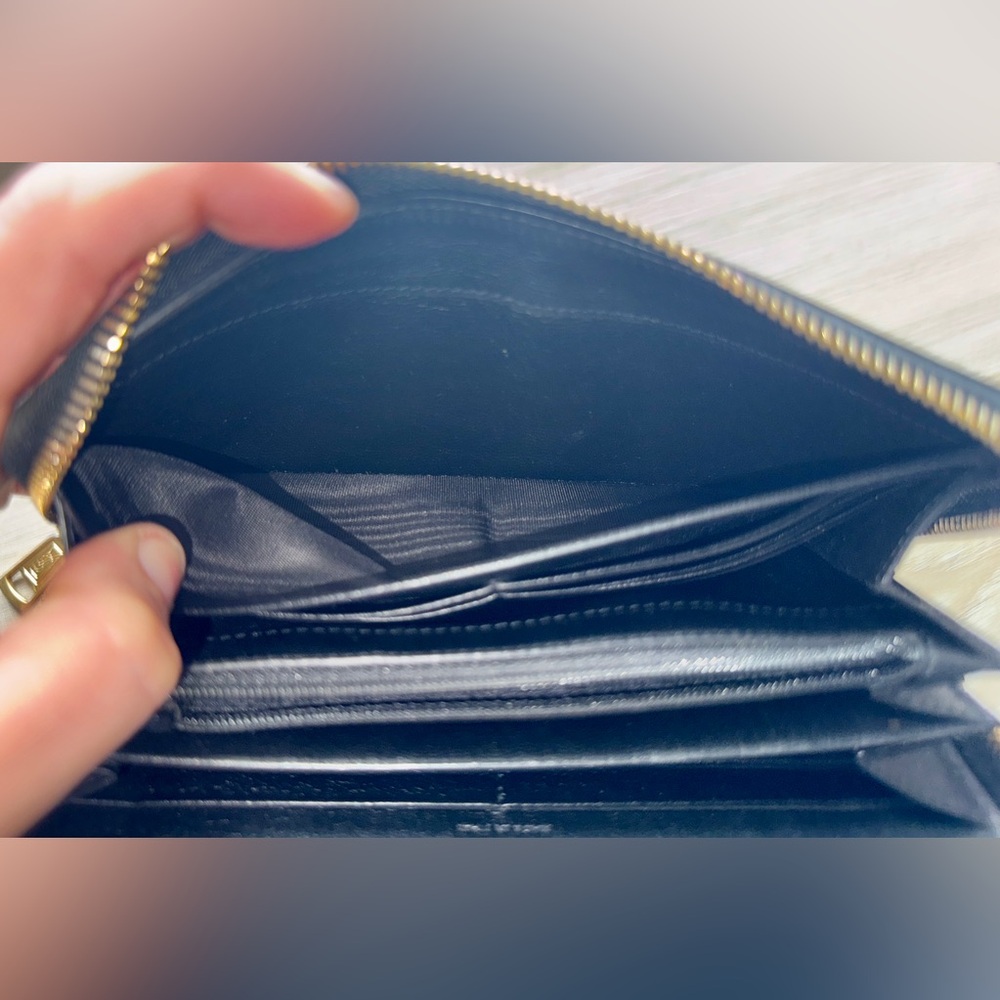 SAINT LAURENT YSL Cassandra Leather Logo Embossed Long Wallet-Black - Picture 9 of 13